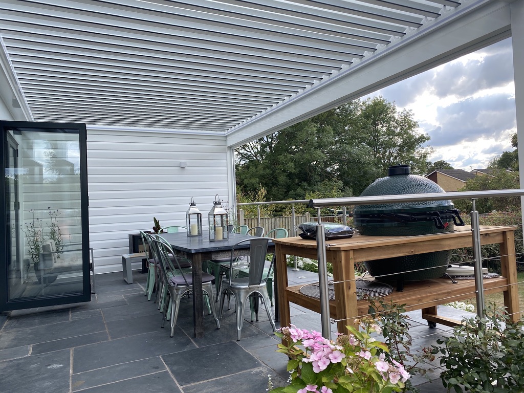 Louvered Roofs in Essex | The Outdoor Living Group